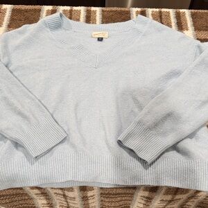 Universal Thread Light Blue V-Neck Sweater